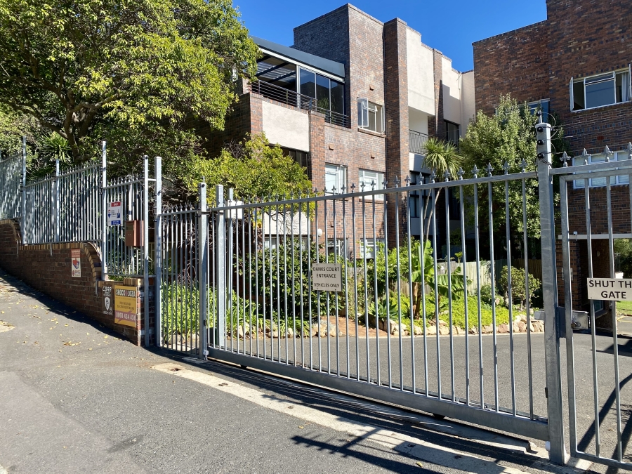 To Let 1 Bedroom Property for Rent in Tamboerskloof Western Cape